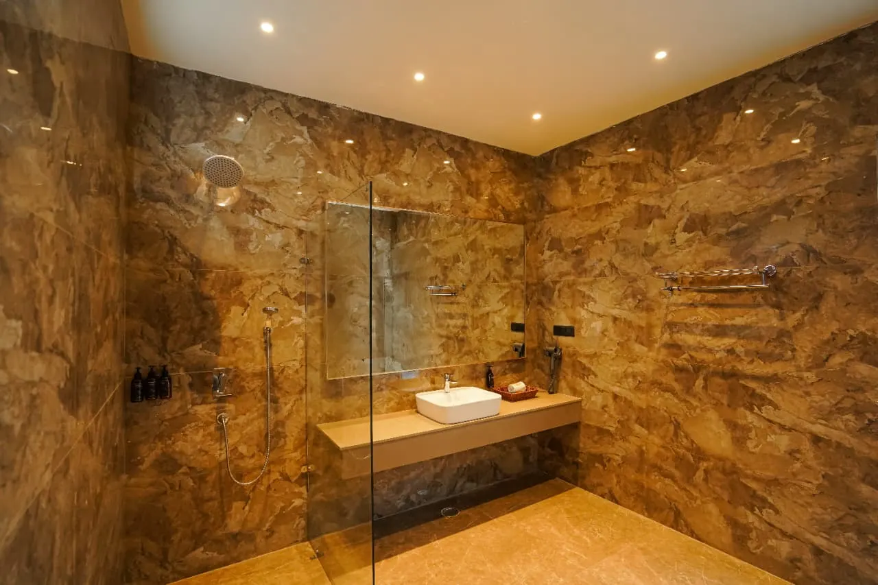 Mango Tree Cottage with Jacuzzi - View 7